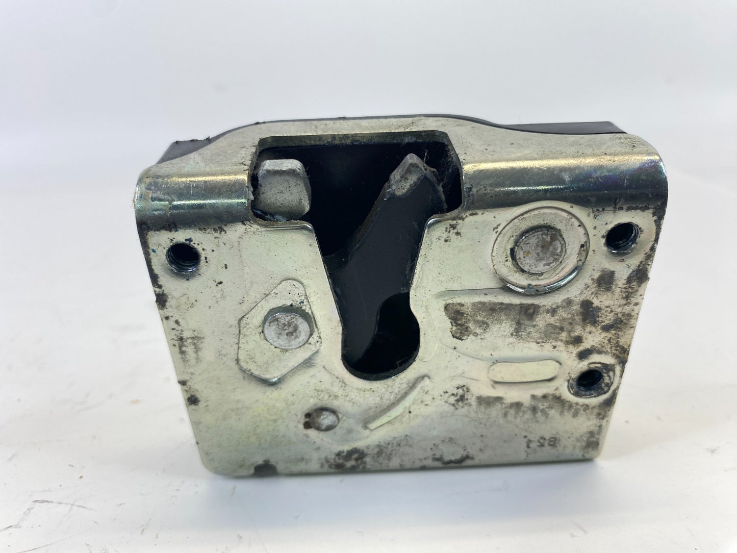 2001-2007 Ford Escape Rear Trunk Lock Latch Release Actuator OEM