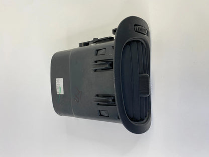 2004-2007 CHRYSLER TOWN & COUNTRY RIGHT SIDE DASH AC AIR VENT 0S095TRMAA OEM