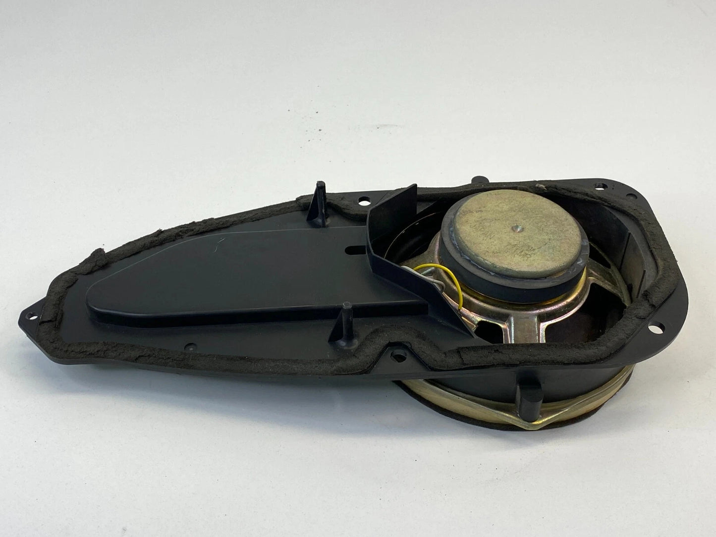 1996-2002 TOYOTA 4RUNNER FRONT RIGHT SIDE DOOR SOUND SYSTEM AUDIO SPEAKER OEM