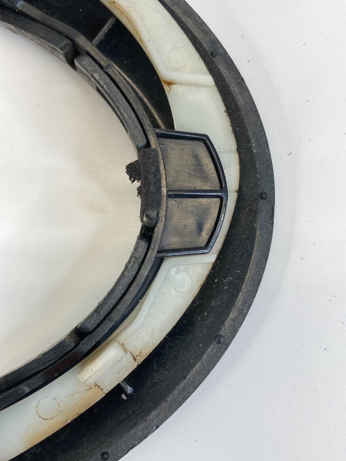 2008-2013 Nissan Rogue Center Console Shifter Indicator Surround Bezel Trim OEM