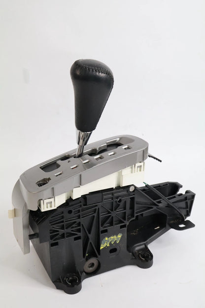 2003-2009 TOYOTA 4RUNNER AUTOMATIC FLOOR GEAR SHIFTER LEVER HANDLE ASSEMBLY