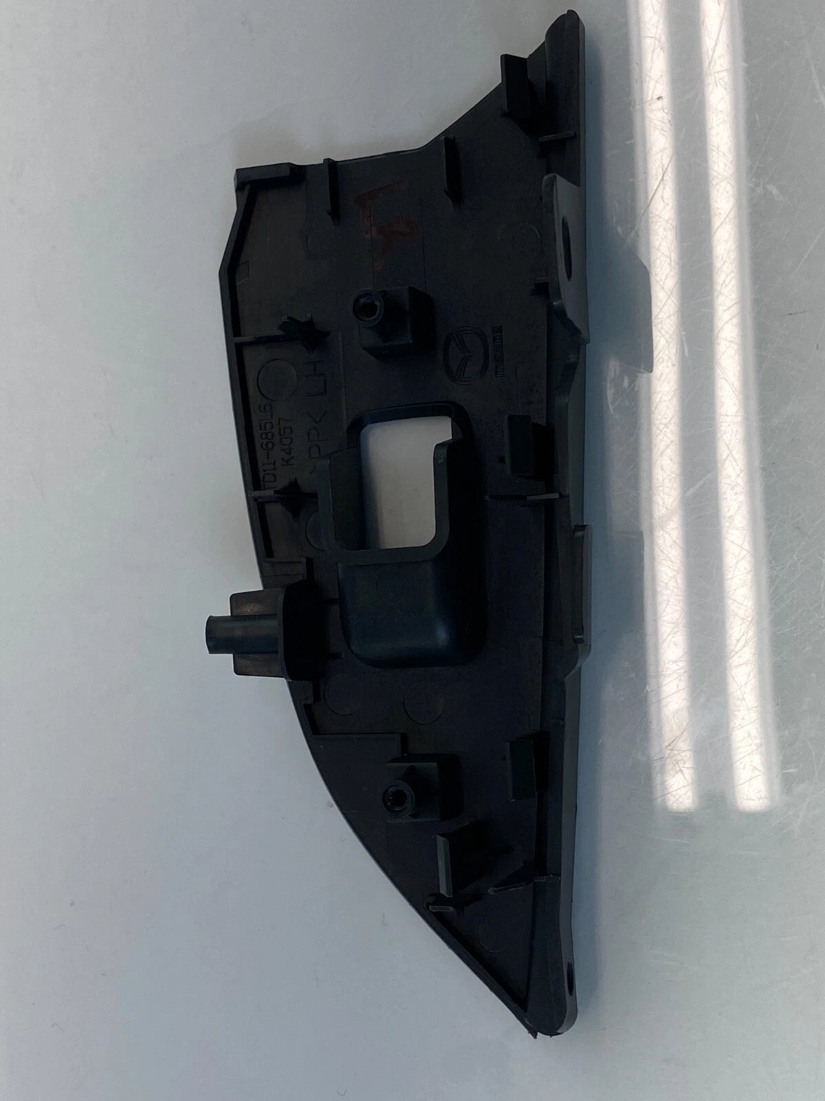 2007-2015 MAZDA CX-9 REAR LEFT SIDE DOOR WINDOW SWITCH BEZEL TRIM TD11-685L6 OEM