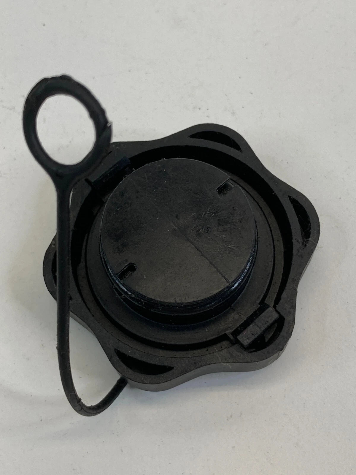 2001-2007 FORD ESCAPE POWER STEERING FLUID RESERVOIR BOTTLE TANK CAP COVER OEM