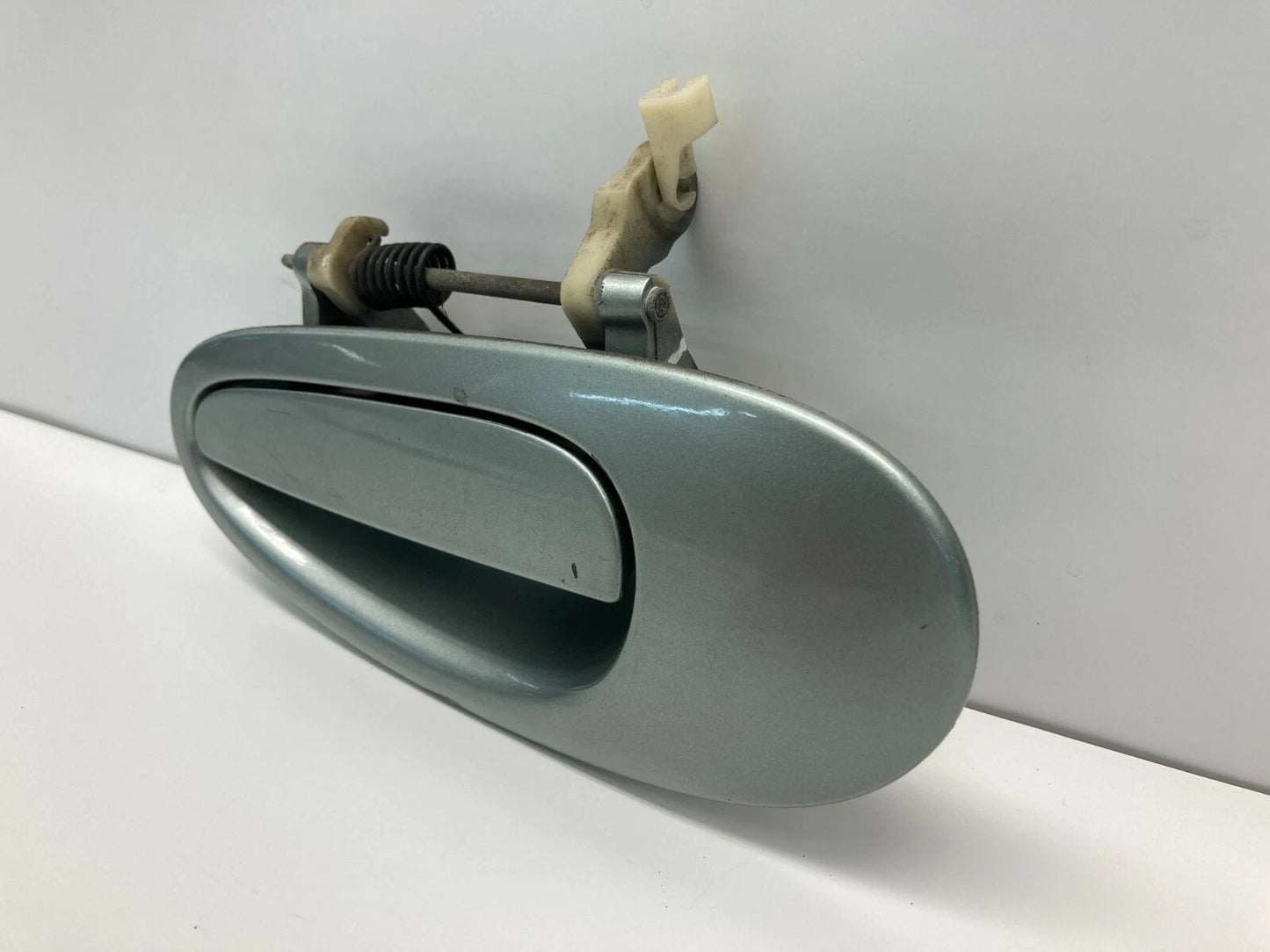 01-06 CHRYSLER SEBRING SEDAN REAR LEFT DRIVER EXTERIOR DOOR HANDLE 0QA51TRMA OEM