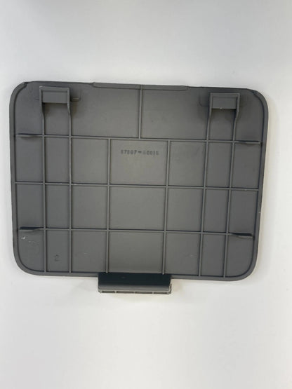2004-2010 TOYOTA SIENNA LIFTGATE ACCESS PANEL COVER CAP TRIM 67807-AE010 OEM