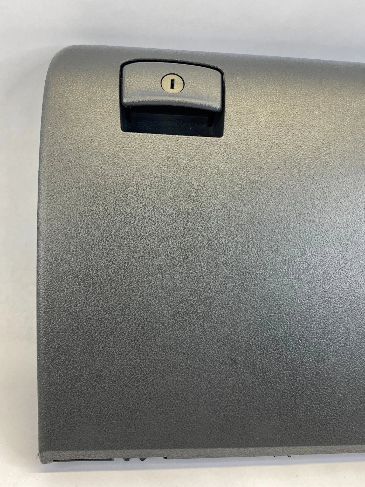 2007-2012 NISSAN ALTIMA SEDAN GLOVE BOX LID DOOR ASSEMBLY FRONT RIGHT OEM