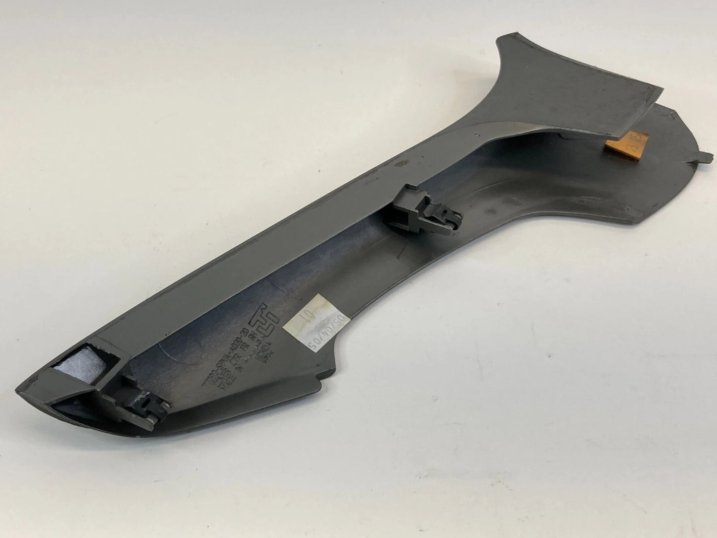 03-05 HONDA PILOT DASH LOWER RIGHT PASSENGER SIDE COVER TRIM BEZEL 77292S9VAA020