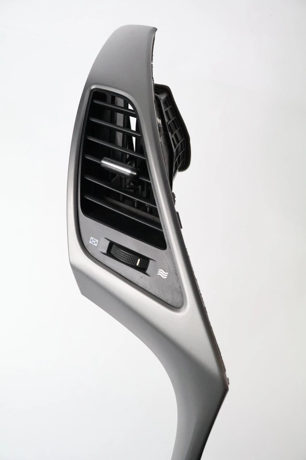 2014-2016 HYUNDAI ELANTRA LEFT & RIGHT CENTER DASH GARNISH TRIM BEZEL W/AIR VENT