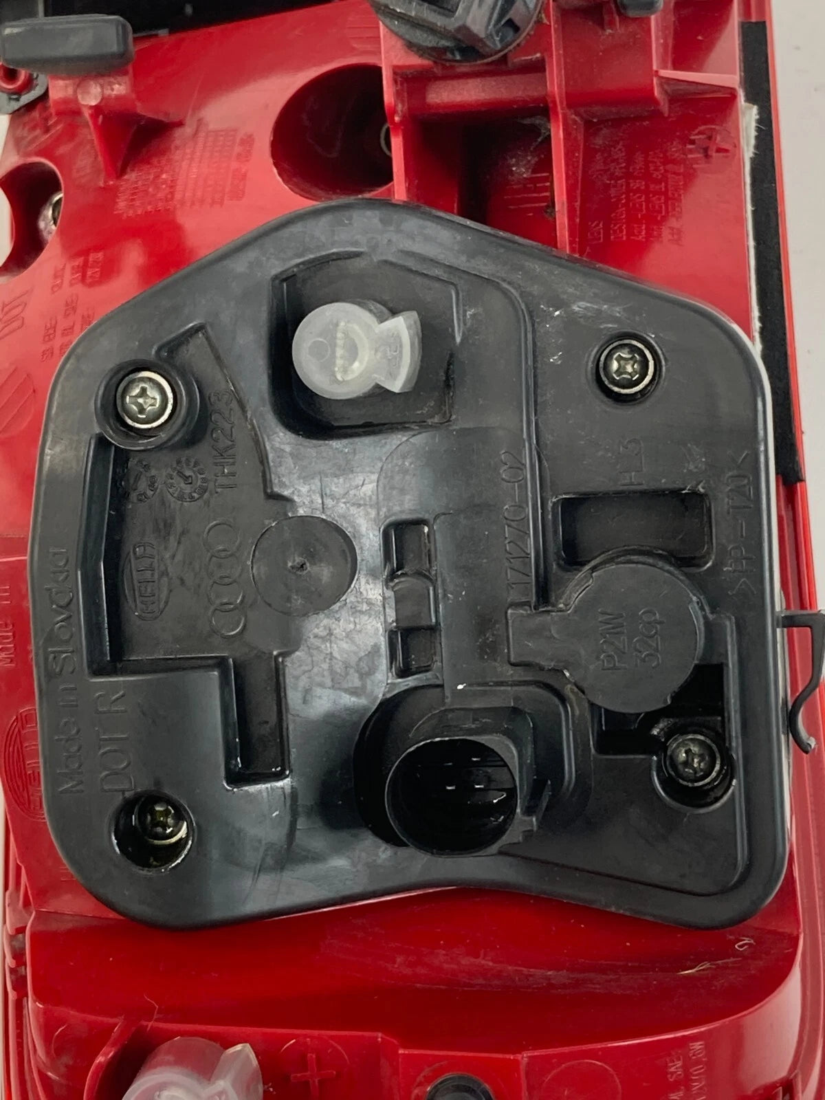 2009-2012 AUDI A4 S4 SEDAN RIGHT PASSENGER OUTER LED TAIL LIGHT REAR LAMP OEM