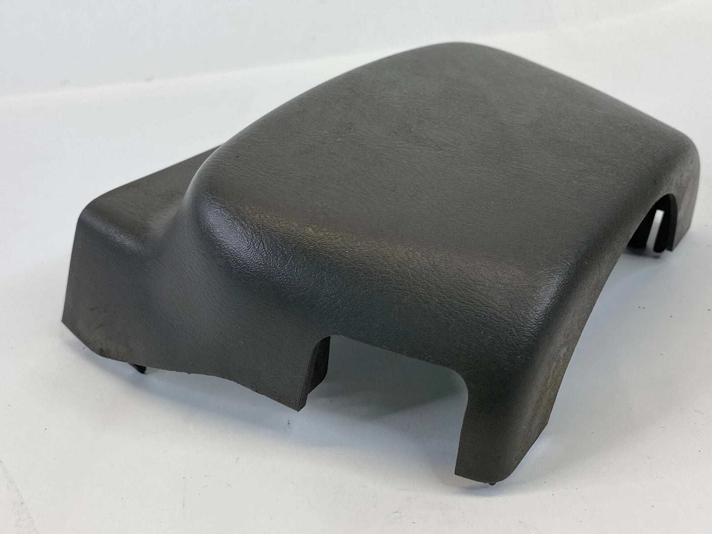 2000-2006 NISSAN SENTRA LOWER STEERING COLUMN LOWER COVER BEZEL TRIM 4B470-5M002