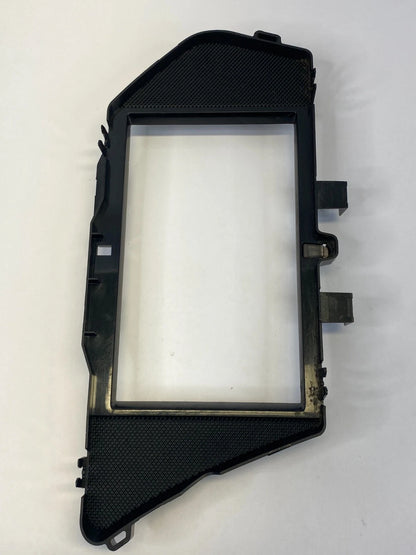 2010-2012 MERCEDES-BENZ GLK350 DASH SCREEN DISPLAY BEZEL TRIM COVER A2046801789