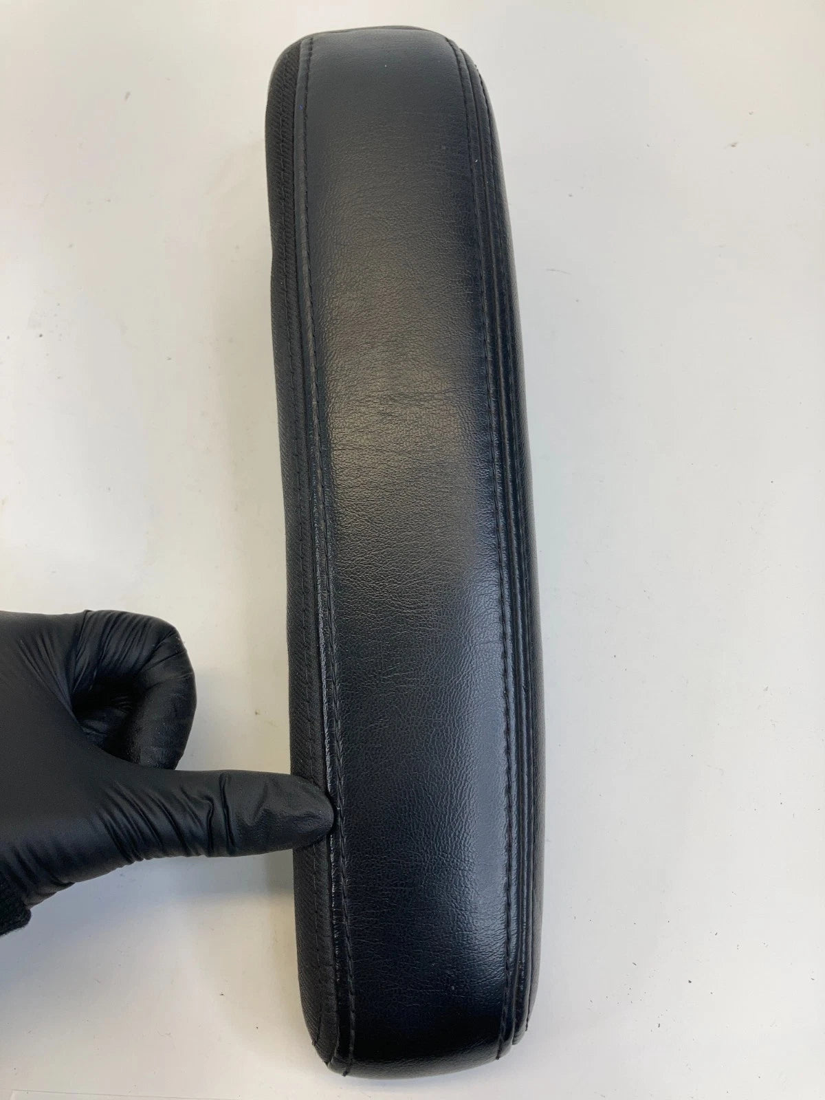 2011-2020 DODGE GRAND CARAVAN FRONT SEAT ARMREST PAIR BLACK LEATHER OEM FACTORY