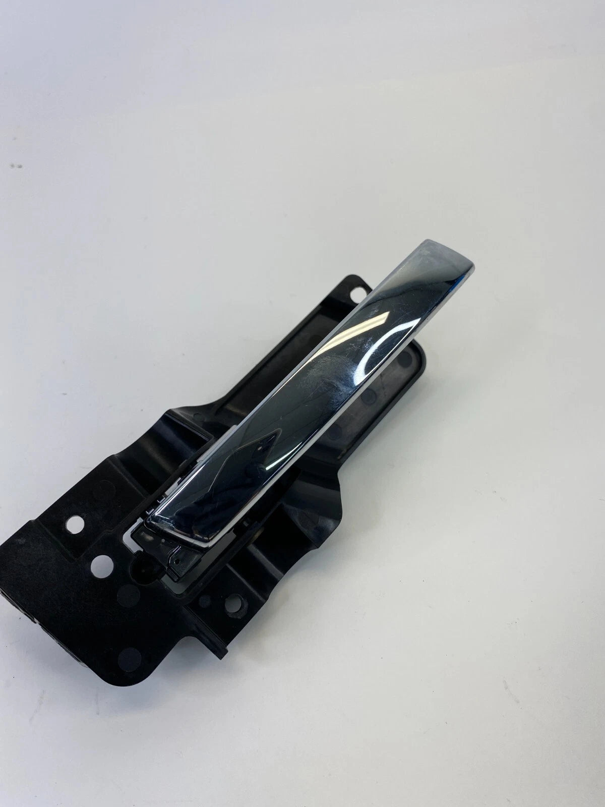 11-16 CHRYSLER TOWN & COUNTRY FRONT RIGHT INTERIOR DOOR HANDLE 68066552AA OEM