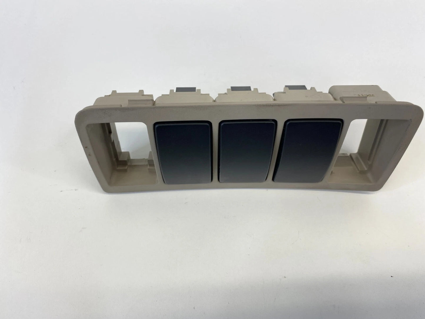 2006 2007 2008 HYUNDAI SONATA DIMMER LIGHT SWITCH COVER BEZEL TRIM 93300-3K520