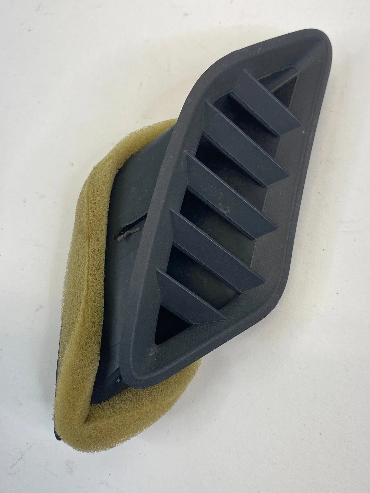 2008-2013 NISSAN ROGUE DASH FRONT RIGHT SIDE A/C VENT DEFROST GRILL OUTLET OEM