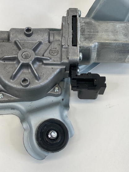 2014-2025 Kia Soul Rear Windshield Wiper Motor Assembly 98700-B2000 OEM