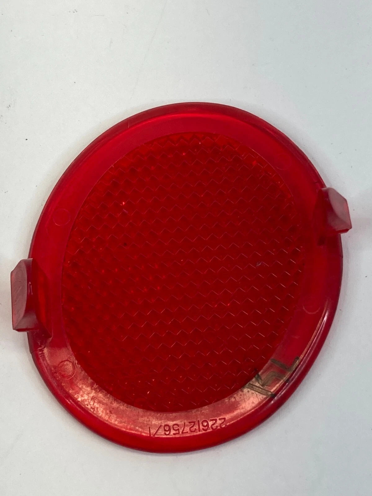 1999-2005 PONTIAC GRAND AM REAR LEFT DOOR RED REFLECTOR LENS PANEL OEM 22612756