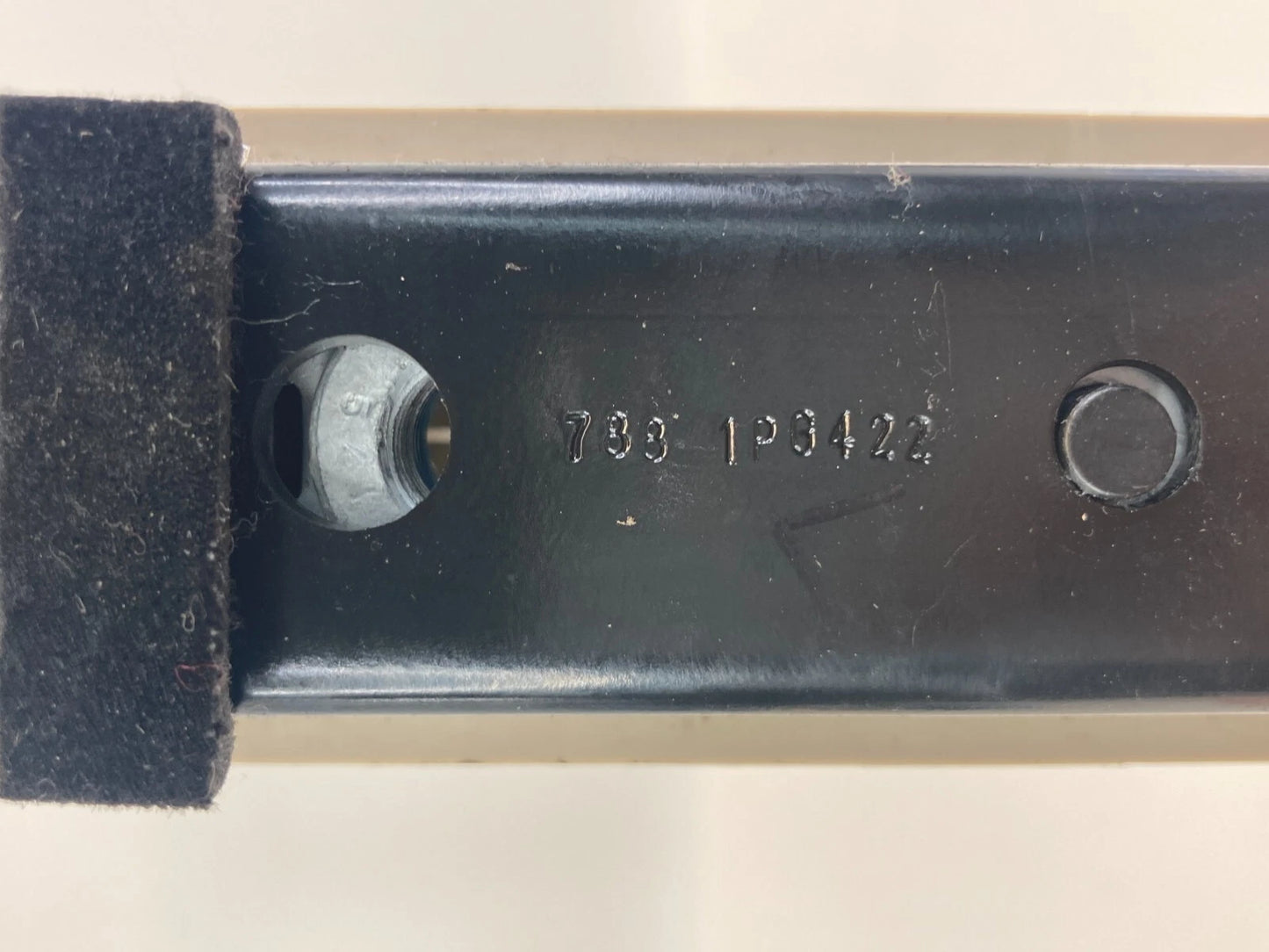 2009-2012 FORD FLEX FRONT SEAT BELT HEIGHT ADJUSTER SLIDER LEFT OR RIGHT SIDE