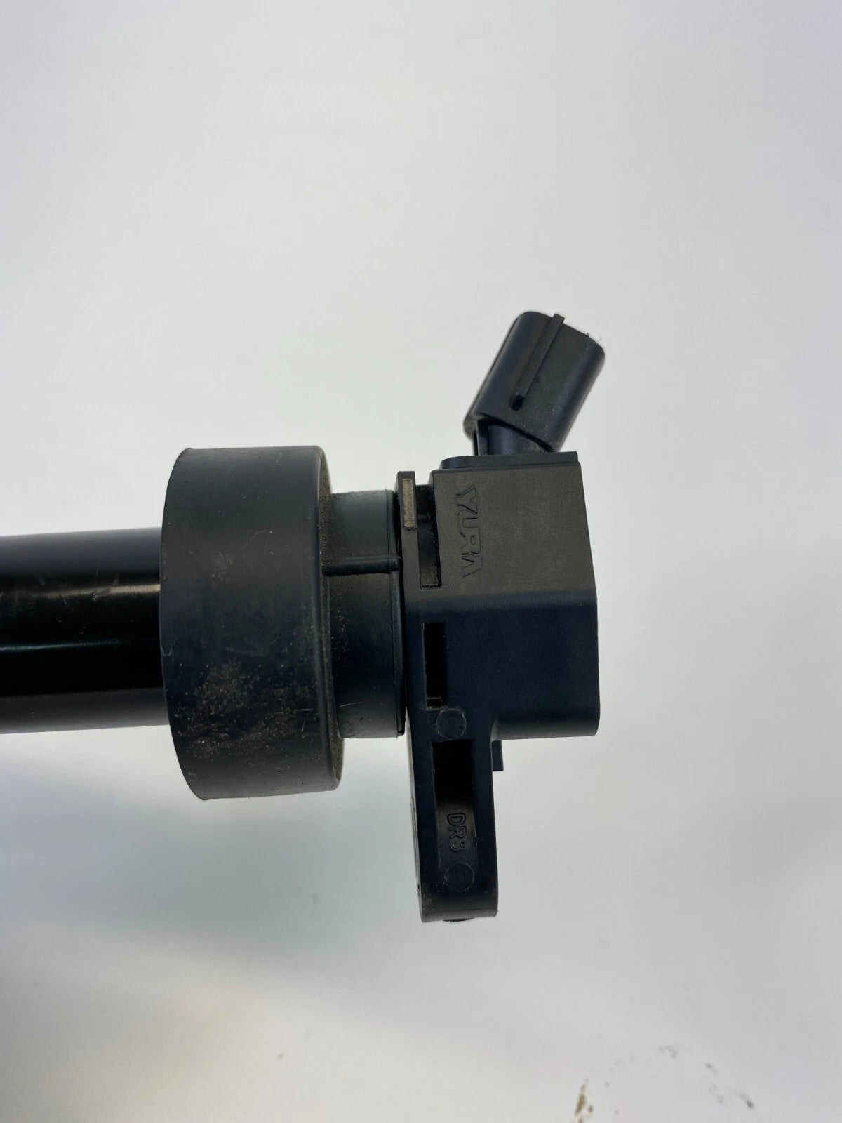 2012-2020 HYUNDAI ACCENT SEDAN 1.6L ENGINE MOTOR IGNITION COIL 273012B100 OEM