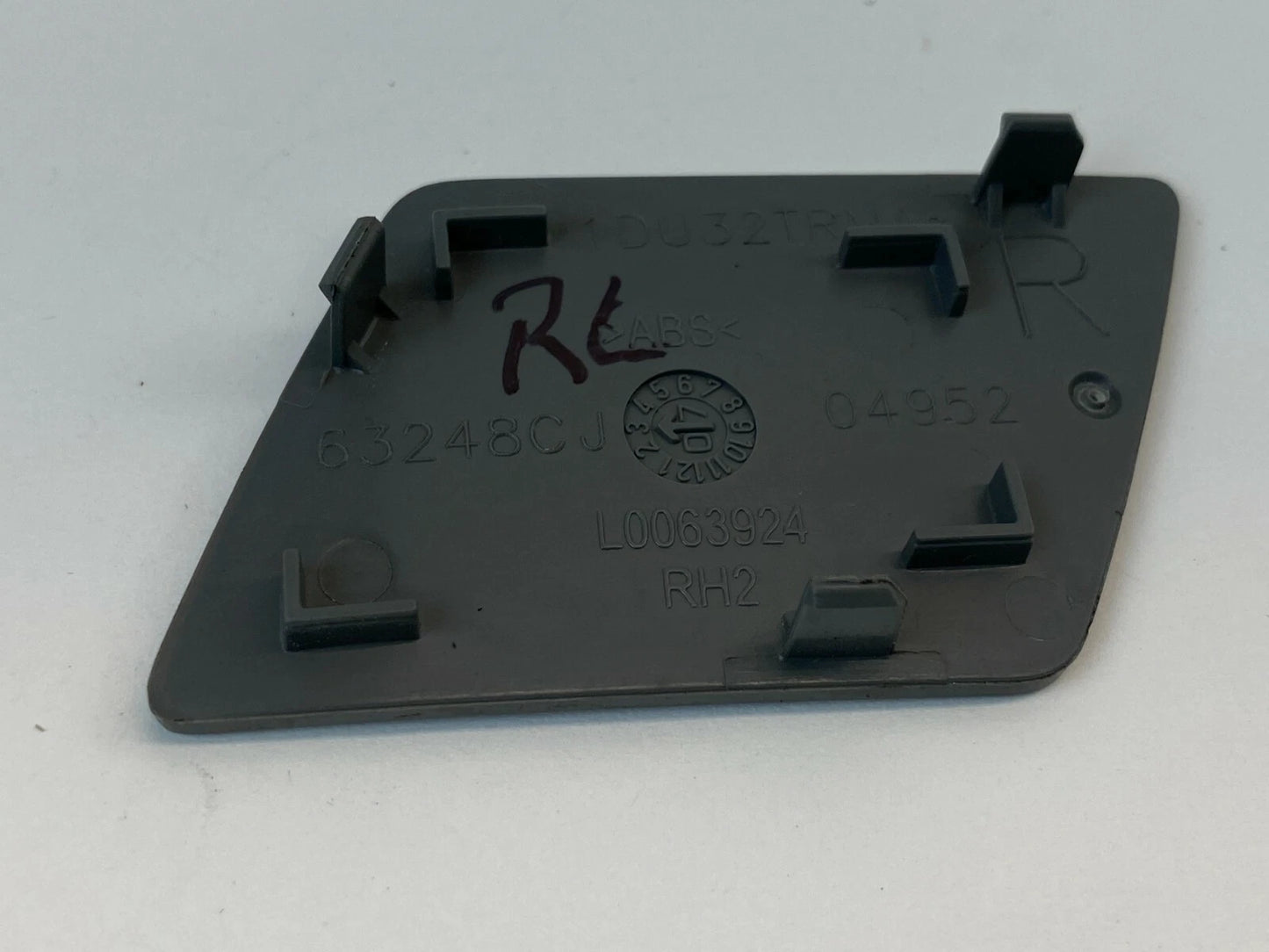2008 2009 2010 CHRYSLER TOWN & COUNTRY REAR RELEASE HANDLE BEZEL COVER TRIM OEM