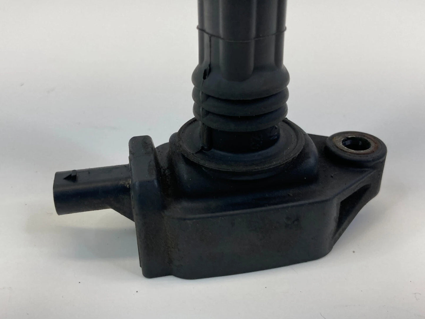 2011-2020 DODGE GRAND CARAVAN 3.6L V6 24V ENGINE IGNITION COIL IGNITER ASSEMBLY
