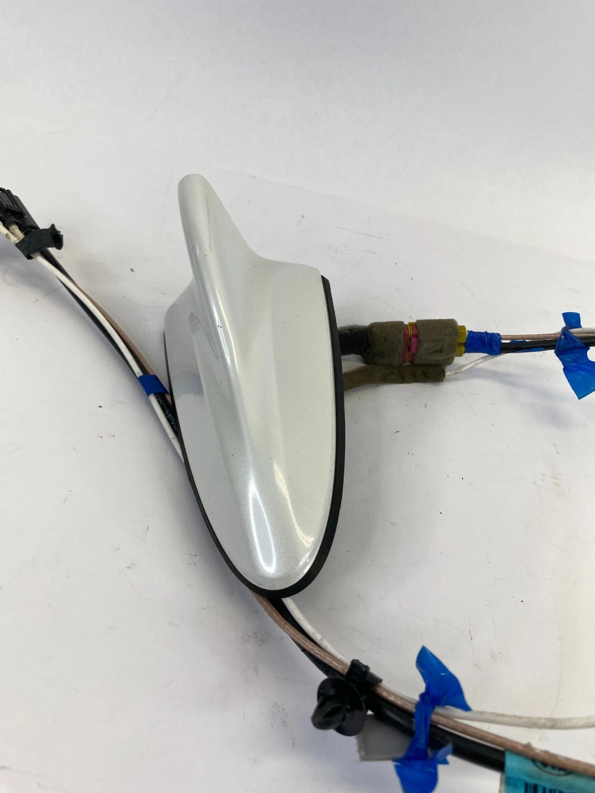2011-2015 HYUNDAI SONATA SHARK FIN RADIO ANTENNA ASSEMBLY UNIT 96210-4R800 OEM