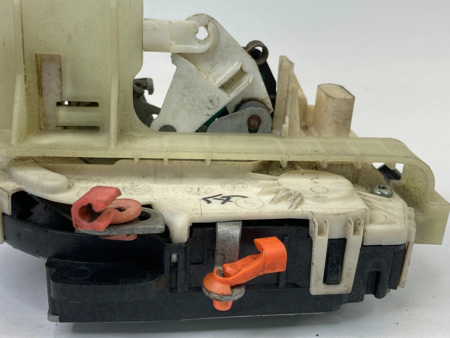 10-12 DODGE CALIBER 11-17 PATRIOT FRONT LEFT DOOR LOCK LATCH ACTUATOR 04589417AG
