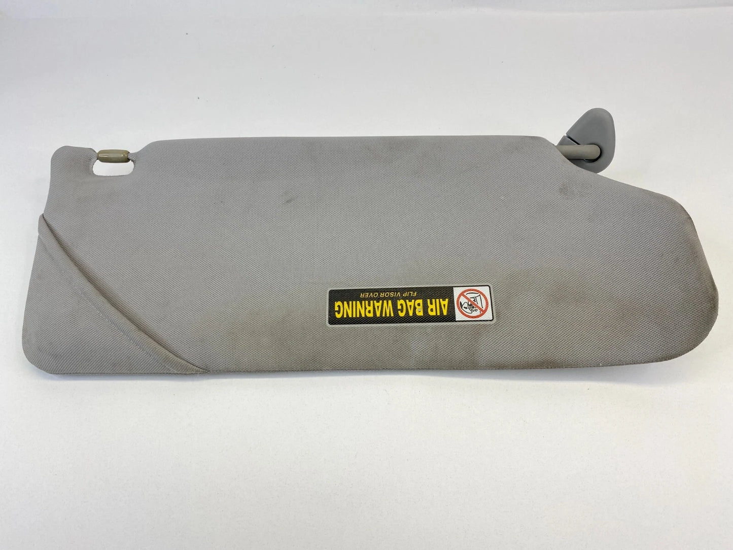 2005 2006 2007 HONDA ODYSSEY LEFT DRIVER SIDE SUNVISOR SUN VISOR SHADE W/ LIGHT