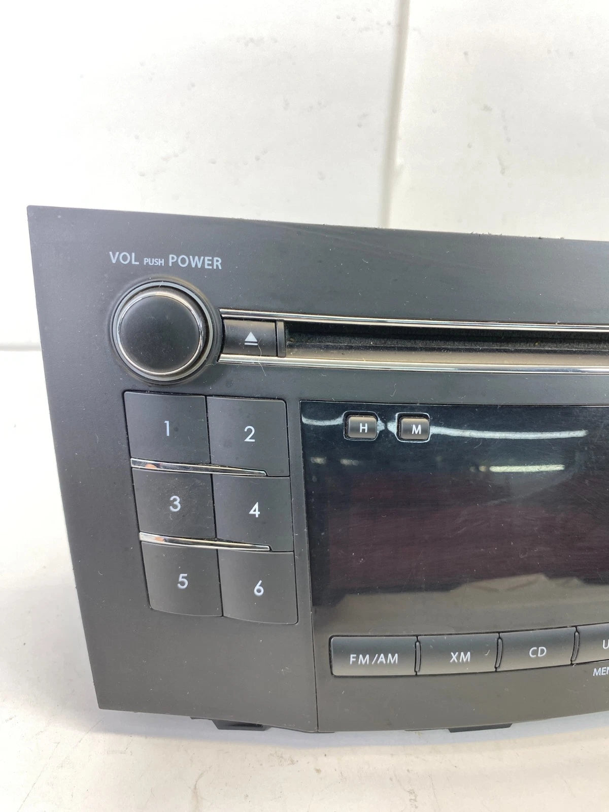 2010-2013 SUZUKI KIZASHI RADIO RECEPTOR AM FM CD ASSEMBLY OEM 39101-57L01