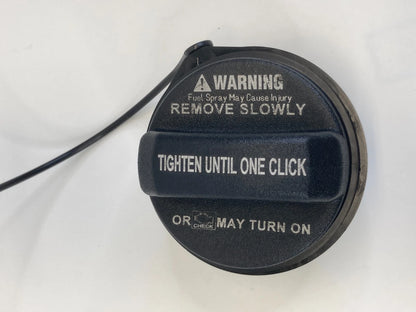 2005-2019 KIA SORENTO 04-06 KIA RIO FUEL FILLER TANK GAS CAP LID COVER OEM