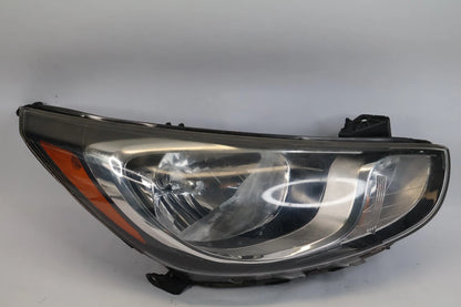 2012-2014 HYUNDAI ACCENT FRONT RIGHT HEADLIGHT HEADLAMP HALOGEN OEM FACTORY