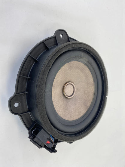 2010 11 12 2013 KIA FORTE SEDAN REAR RIGHT DOOR AUDIO SPEAKER 96340-1M000 OEM