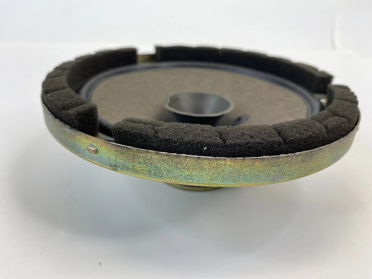 1999-2004 SUZUKI GRAND VITARA REAR LEFT SIDE DOOR AUDIO SPEAKER 090-0141-28