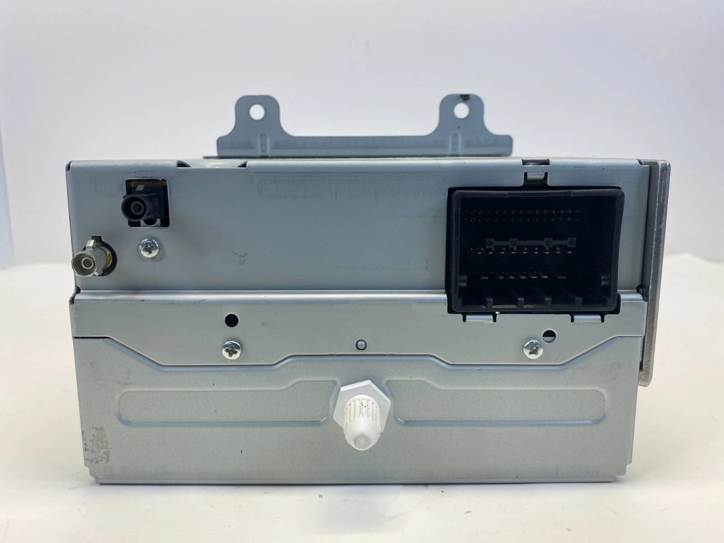 2011 2012 CHEVROLET CRUZE XM AM/FM CD PLAYER MP3 RADIO RECEIVER 22870782