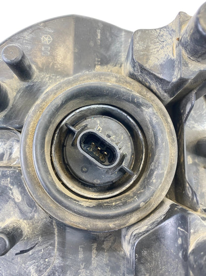 2007-2017 JEEP PATRIOT RIGHT PASSENGER SIDE HEADLIGHT HEADLAMP HALOGEN OEM