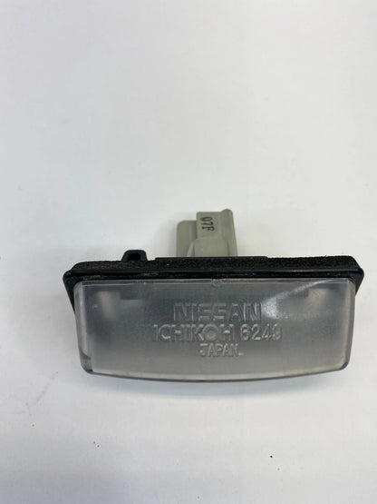2008-2013 NISSAN ROGUE REAR TRUNK LICENSE PLATE LIGHT LAMP ASSEMBLY OEM