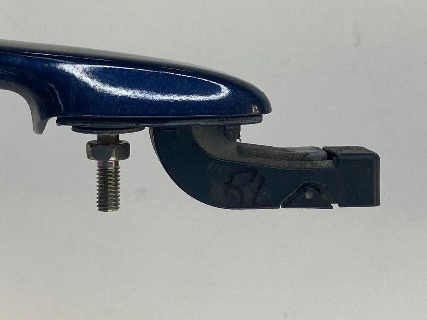 04 05 06 MAZDA 3 MAZDA3 SEDAN REAR LEFT SIDE EXTERIOR OUTER DOOR HANDLE OEM