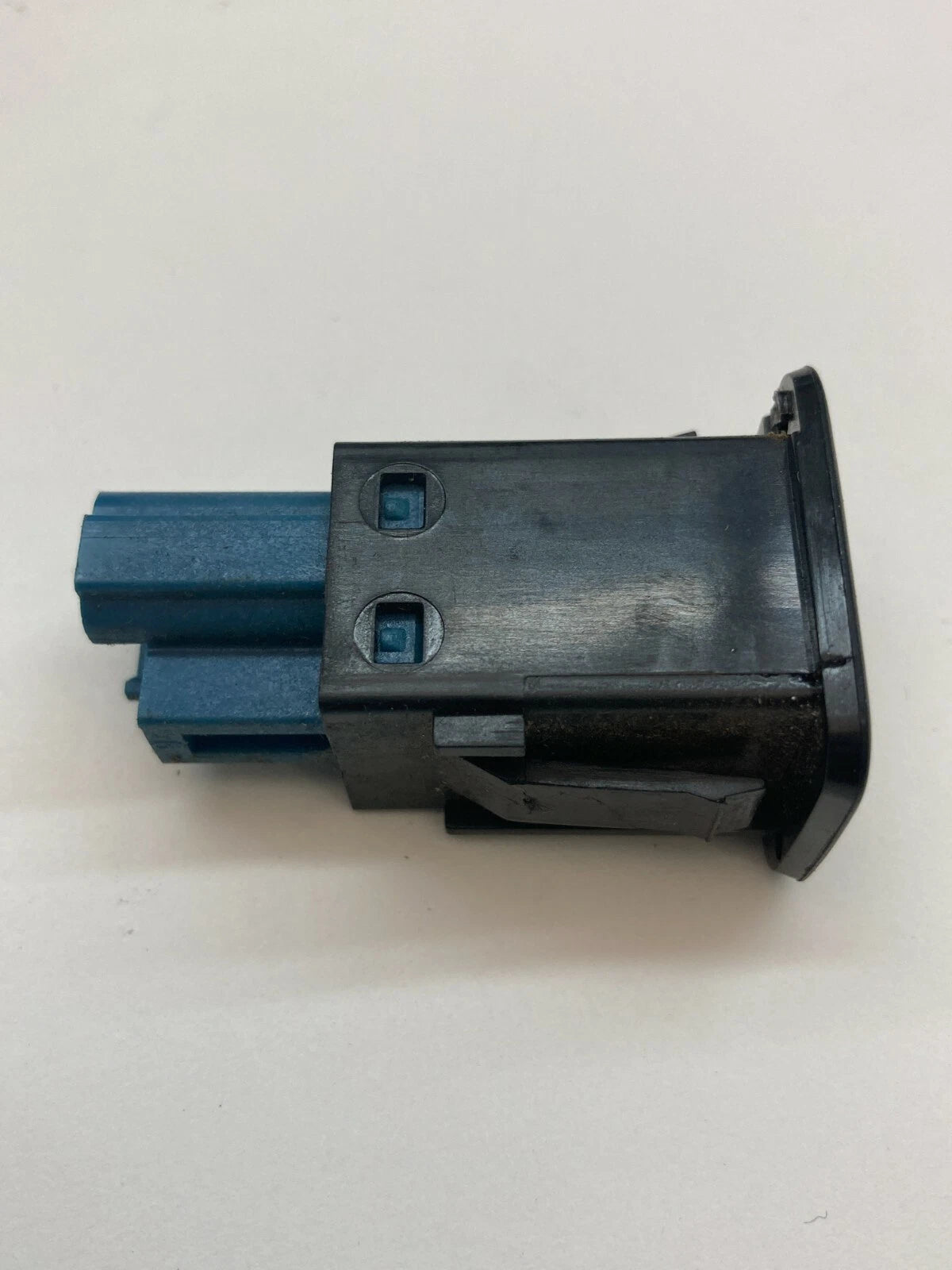 2005 2006 2007 2008 2009 2010 SCION TC TIRE PRESSURE SET RESET SWITCH BUTTON OEM