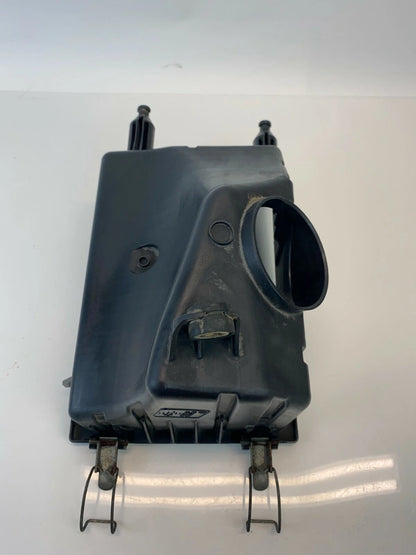 2005-2008 MERCURY MARINER 3.0L LOWER AIR INTAKE CLEANER BOX HOUSING OEM