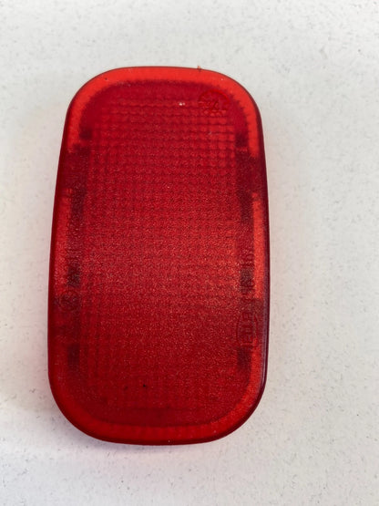 03-09 MERCEDES-BENZ E320 SDAN FRONT DOOR RED COURTESY LIGHT LAMP LENS 2118250510