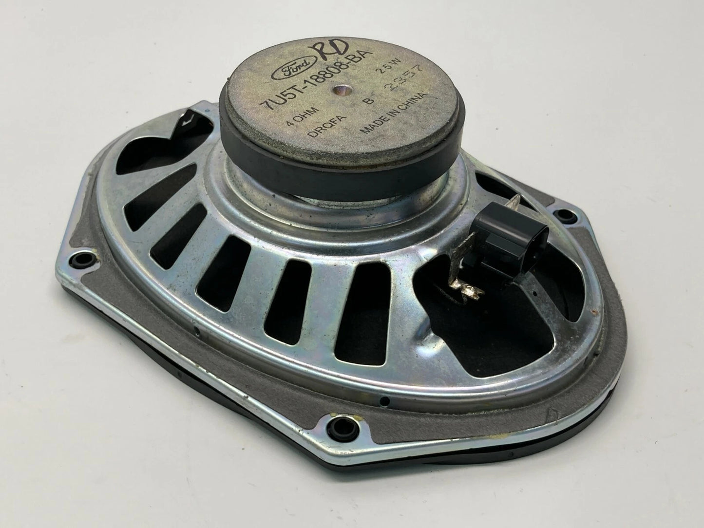 2001-2012 FORD ESCAPE REAR LEFT DOOR SOUND SPEAKER AUDIO 7U5T-18808-BA OEM