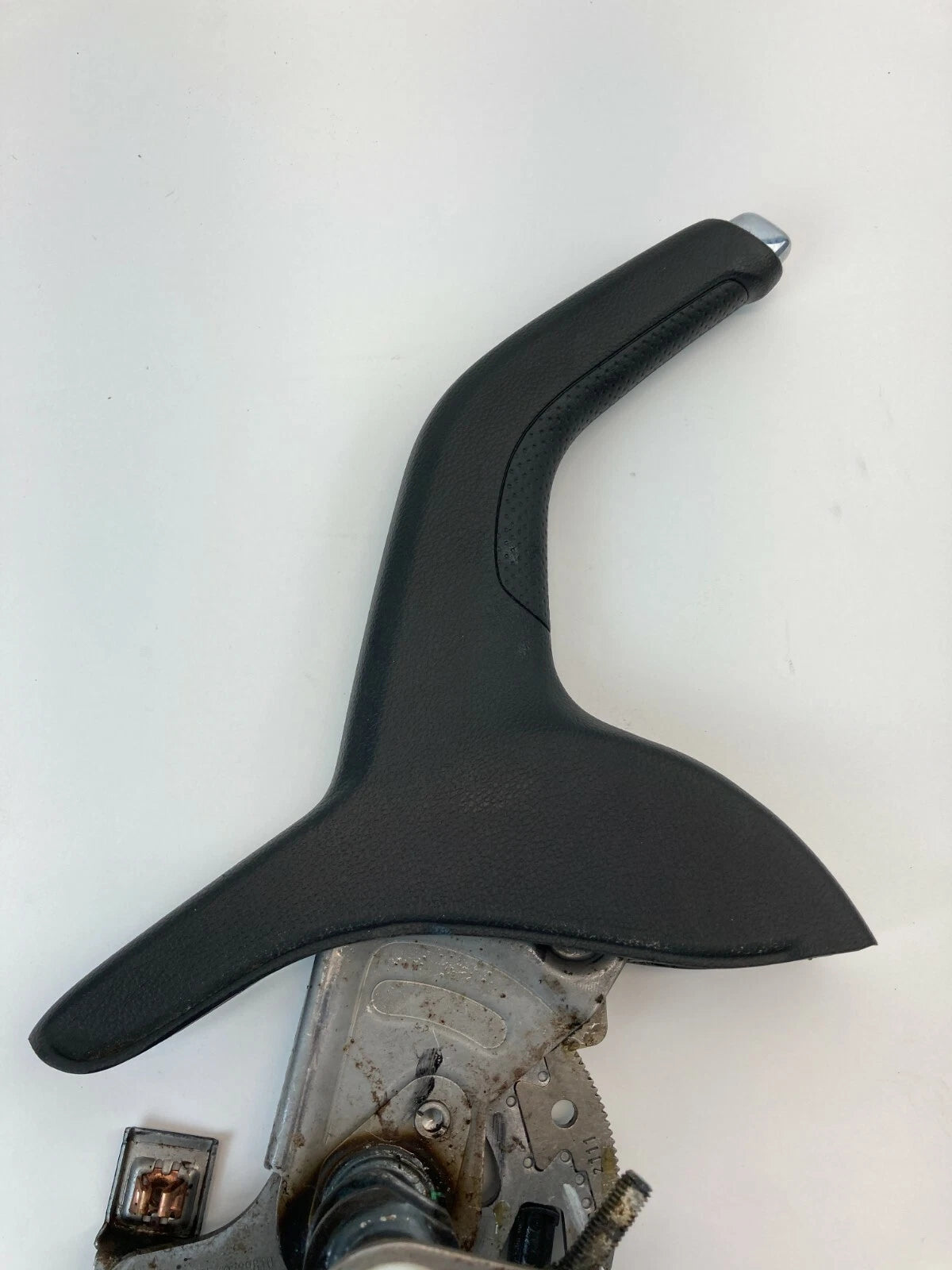 2012-2016 CHEVROLET SONIC EMERGENCY PARKING BRAKE HANDLE LEVER 19329810