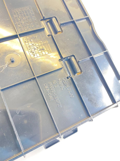 10-12 HYUNDAI SANTA FE REAR CENTER CONSOLE STORAGE INSERT TRIM 84631-2B072 OEM