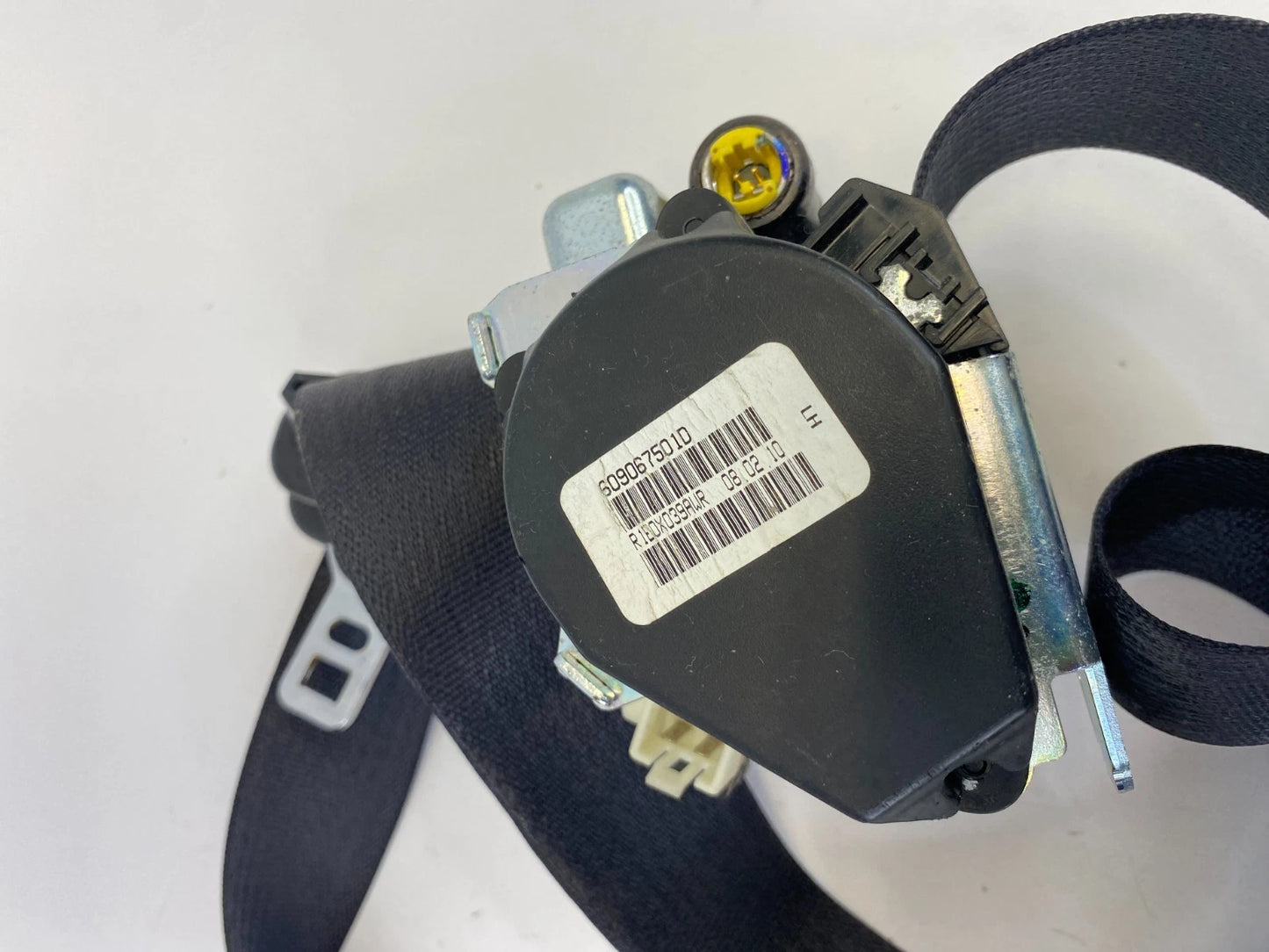 2009 2010 DODGE JOURNEY FRONT LEFT DRIVER SEAT BELT RETRACTOR 609067501D OEM