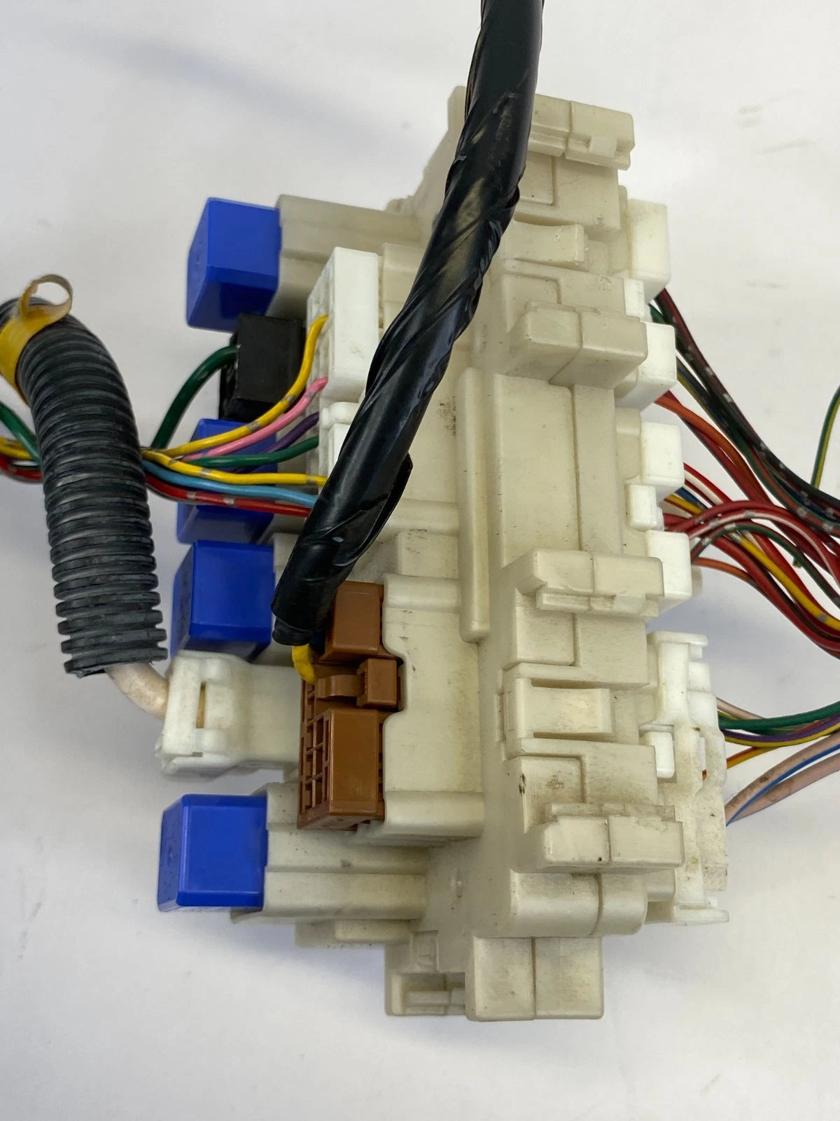 2007-2013 NISSAN ALTIMA 2.5L INTERIOR CABIN FUSE BOX JUNCTION RELAY BLOCK OEM