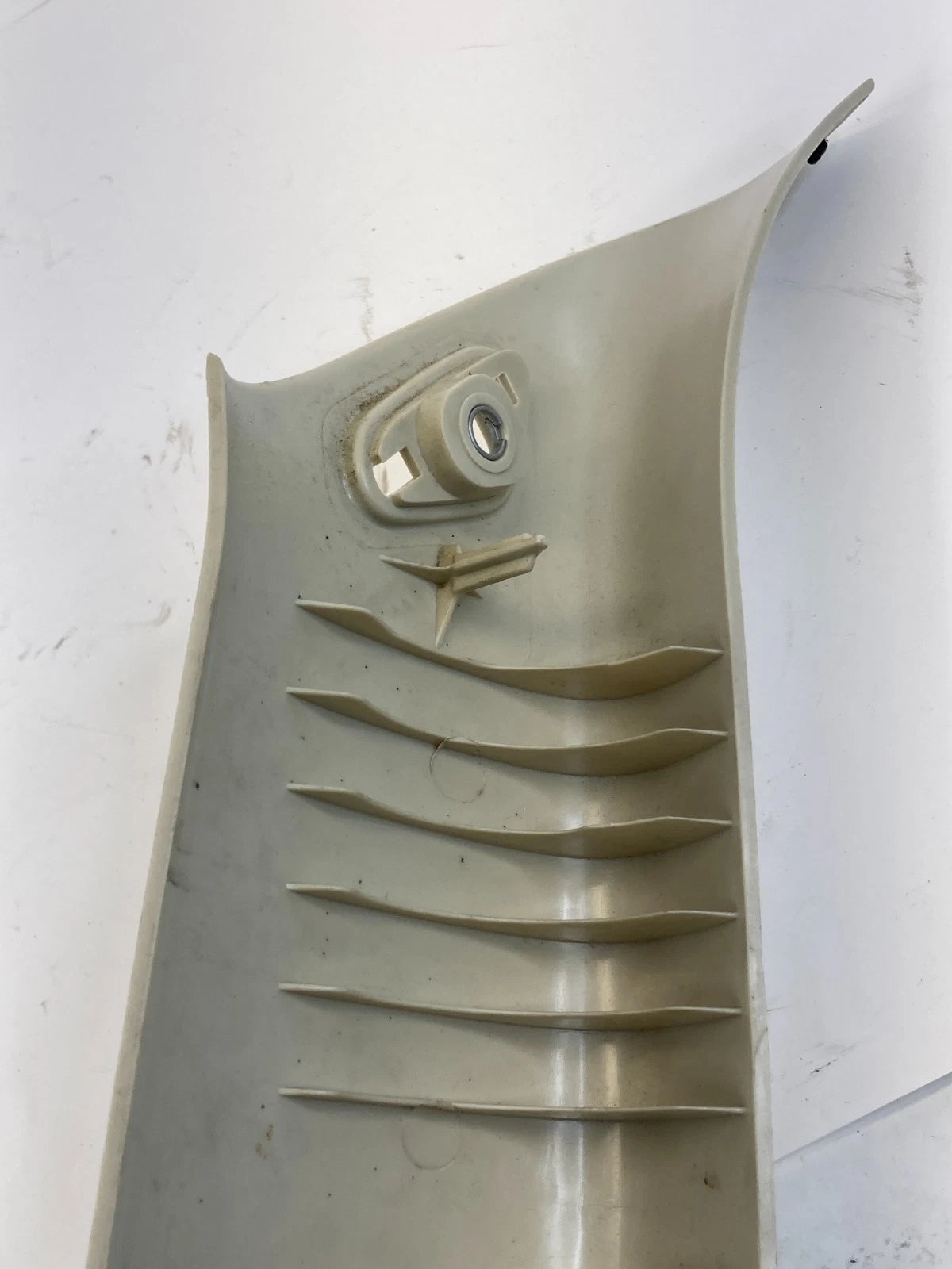 2007-2013 Mini Cooper Hatchback Right Passenger A Pillar Trim Bezel w/ Speaker