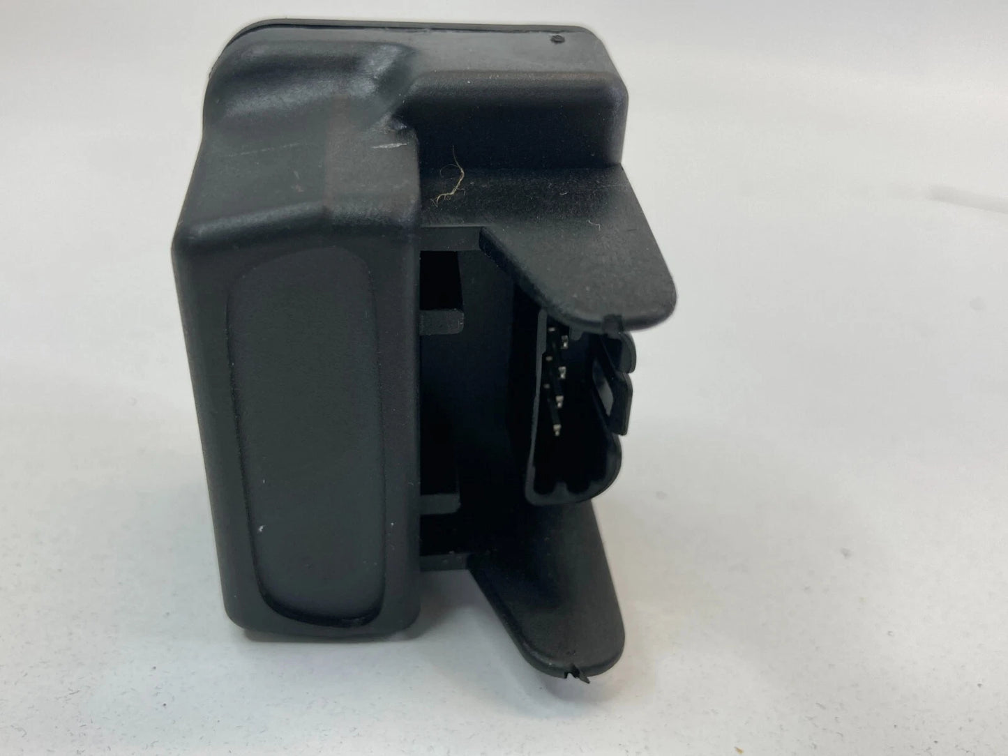 2006 2007 2008 CADILLAC DTS PARK ASSIST BACKUP REVERSE ALARM SENSOR 25668342 OEM