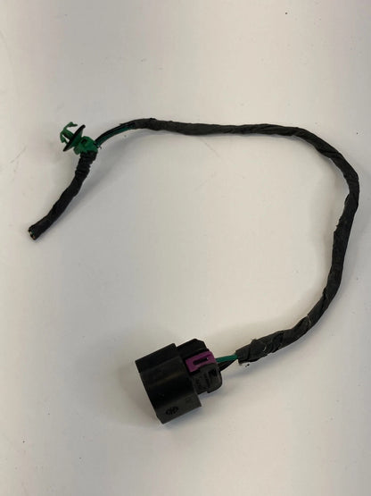 2008-2012 BUICK ENCLAVE RIGHT SIDE TAILLIGHT WIRE WIRING HARNESS PIGTAIL PLUG