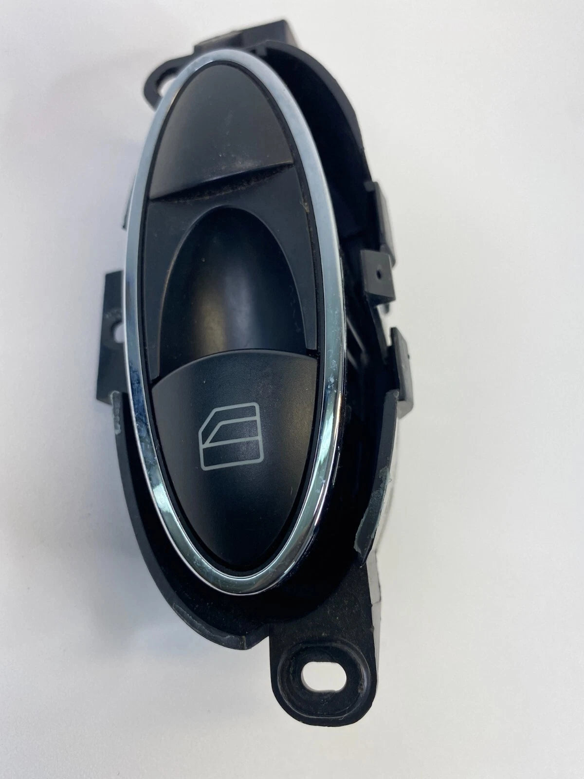 2003-2006 MERCEDES-BENZ E500 REAR LEFT DOOR WINDOW SWITCH E501-00-345-31000 OEM
