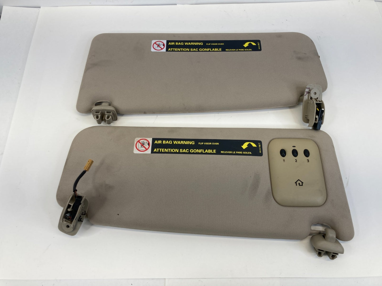 1998-2004 Audi A6 Quattro Sunvisor Left & Right Sun Visor Set Cloth w /Homelink